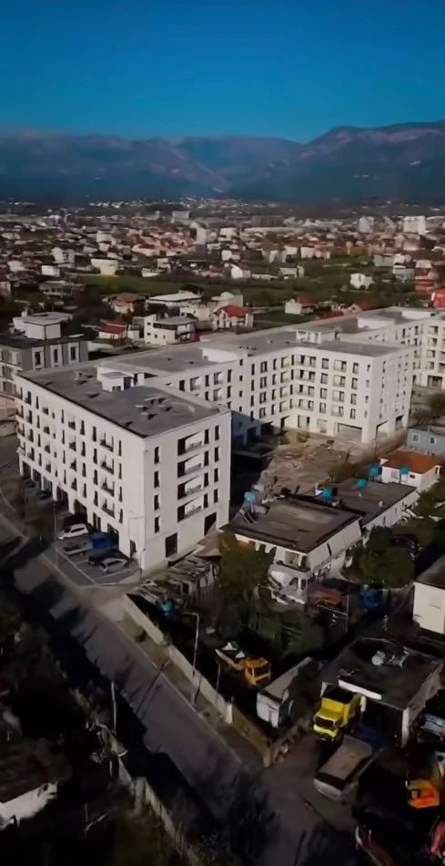 Tirana, vendesi appartamento 2+1 Piano 4, 106 m² 85.000 € (KAMEZ)