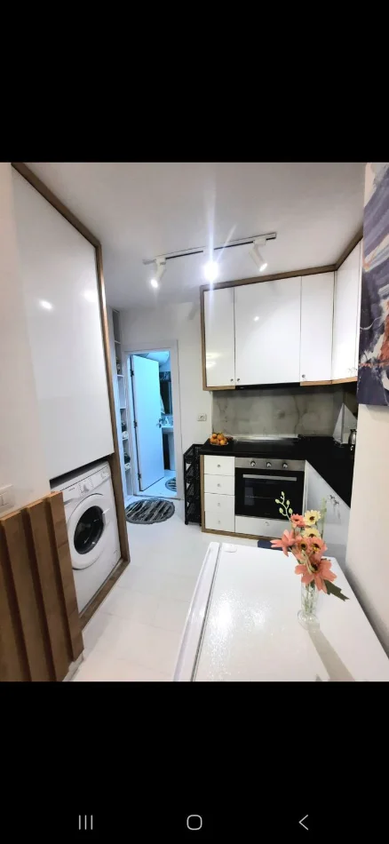 Tirane, monolocale in vendita al secondo piano, 34 m², 86.000 € (ALI DEMI)
