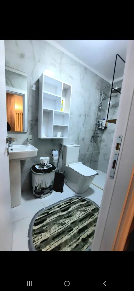 Tirane, monolocale in vendita al secondo piano, 34 m², 86.000 € (ALI DEMI)
