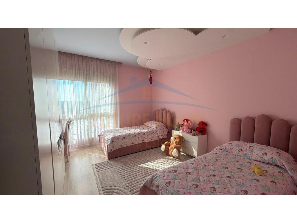 0692268458 Shitet, Appartamento 2+1, Unaza e Re, Tiranë
