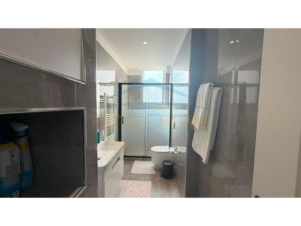 0692268458 Shitet, Appartamento 2+1, Unaza e Re, Tiranë