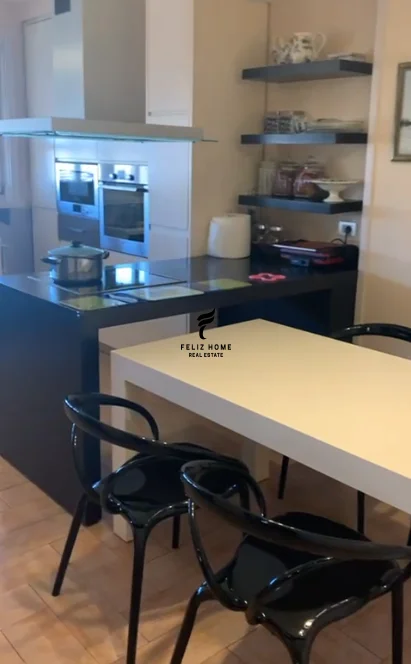 Tirane, vendesi appartamento duplex 3+1+2+2, 215 m², 540.000 € (MYSLYM SHYRI)