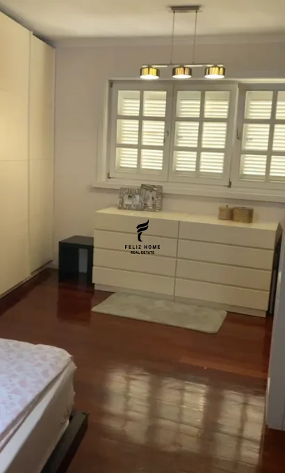 Tirane, vendesi appartamento duplex 3+1+2+2, 215 m², 540.000 € (MYSLYM SHYRI)