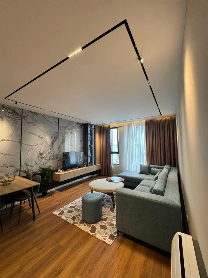 Tirana, affitto di appartamento 1+1 al settimo piano, 70 m², 800 € (Via Jordan Misja)