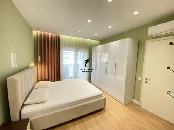 Tirana, affitto mensile appartamento 2+1 Piano 1, 100 m² 700 € (VIA DIBRES)