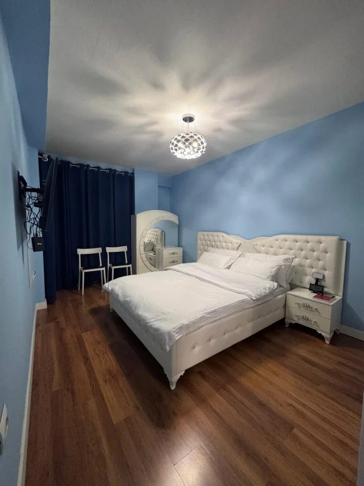 Tirane, Apartment for Rent 2+1 with Balcony, 3rd Floor, 90 m², €900 (Block)