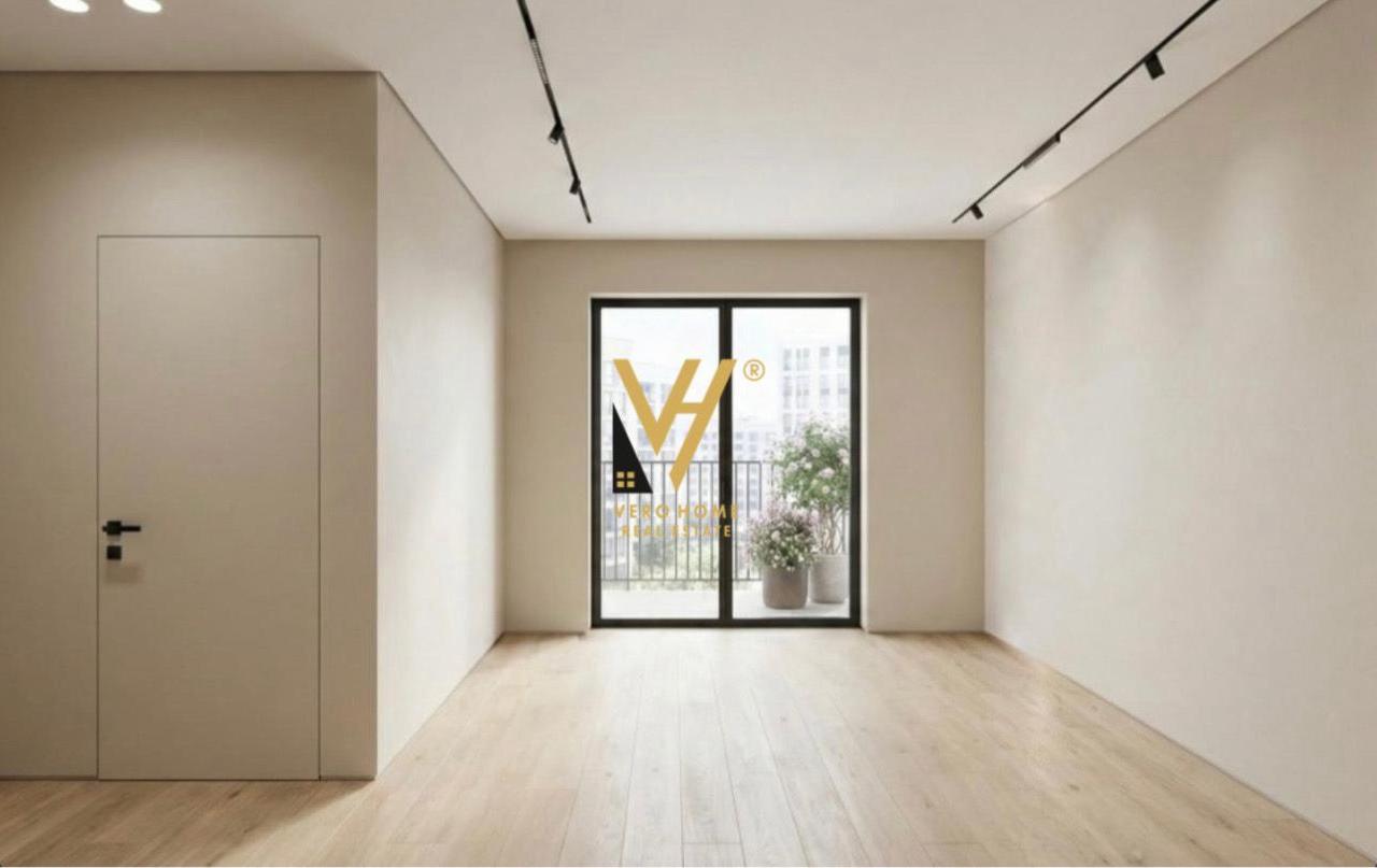 COMMERCIAL SPACE FOR RENT 83 M2 WITH LAKE VIEW - MONTHLY RENT 1,600 LEKE