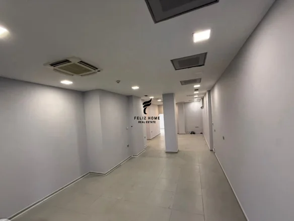 Tirane, affitto ufficio al piano 2, 916 m² 18.000 € (VIA KAVAJES)