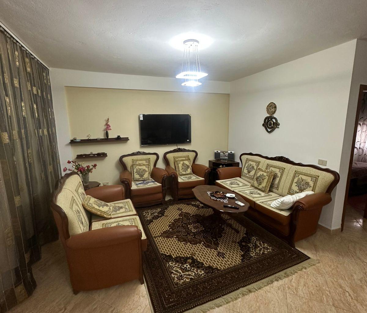 0684151197 Jepet apartament me qira 1+1- Iliria, Plazh Durre
