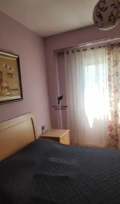 Tirane, affitto appartamento 1+1 Piano 3, 90 m² 360 € (FRESKU)