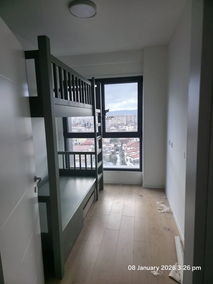 Tirana, affitto mensile appartamento 2+1 Piano 8, 88 m² 700 € (VIA RIVIERA)
