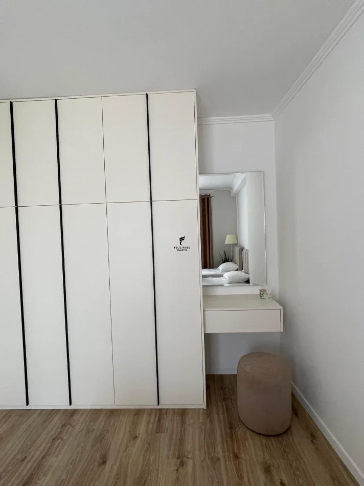 Tirane, affitto appartamento 1+1 Piano 3, 78 m² 650 € (LAPRAKE)