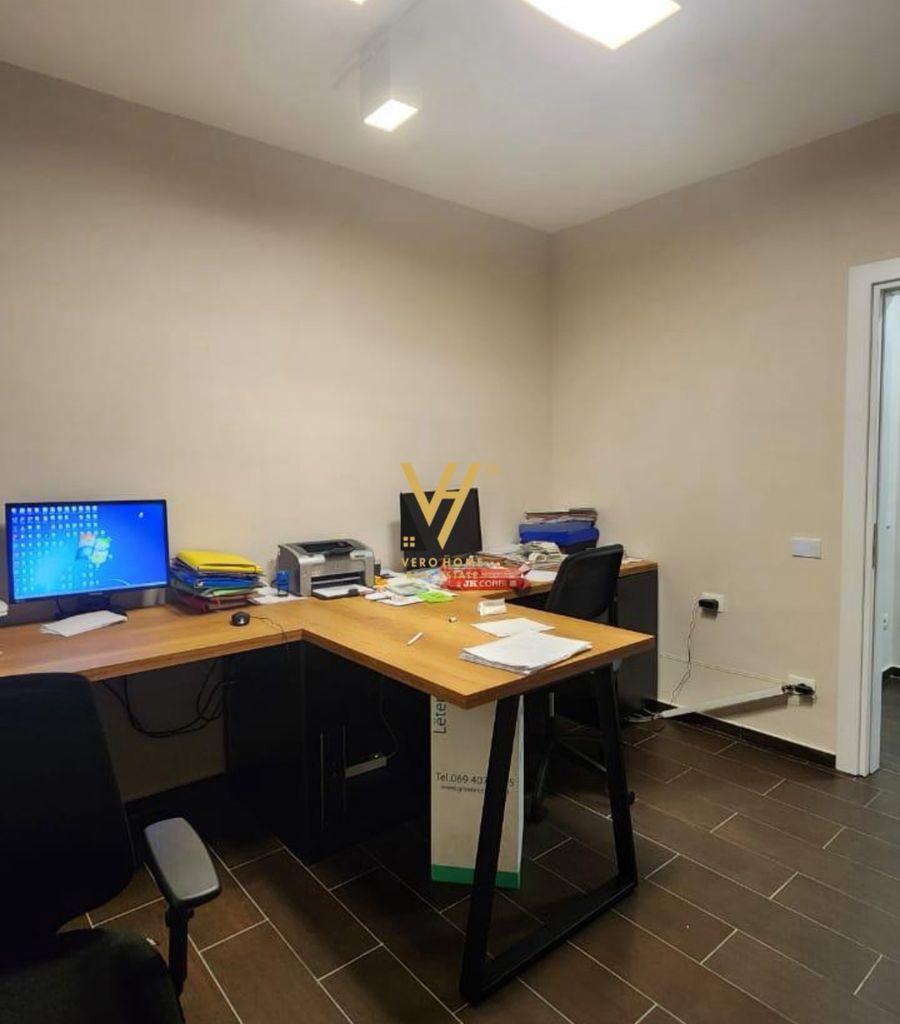 Ufficio di 85 m² in affitto in via delle Kosovo