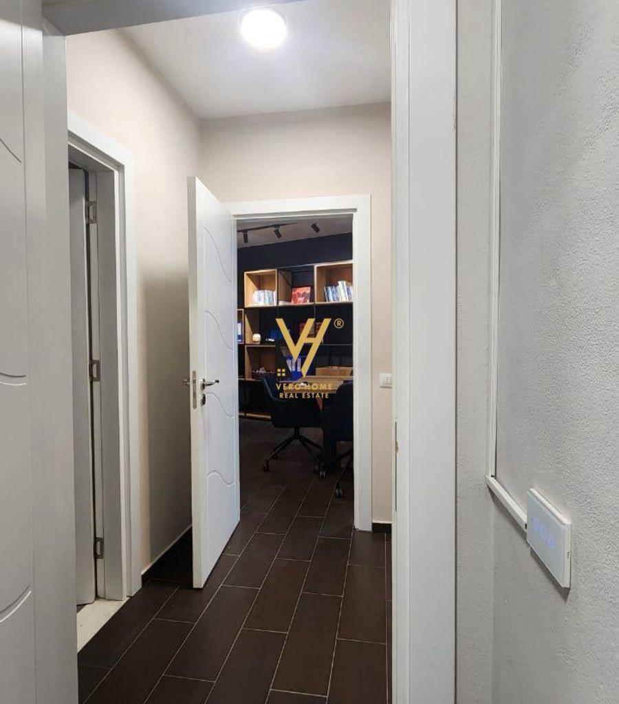 Ufficio di 85 m² in affitto in via delle Kosovo
