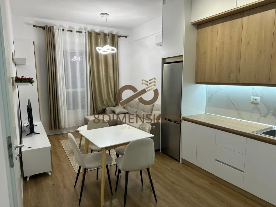 Tirane, Apartment for Rent 1+1 with Balcony, 3rd Floor, 50 m², €420 (negotiable)