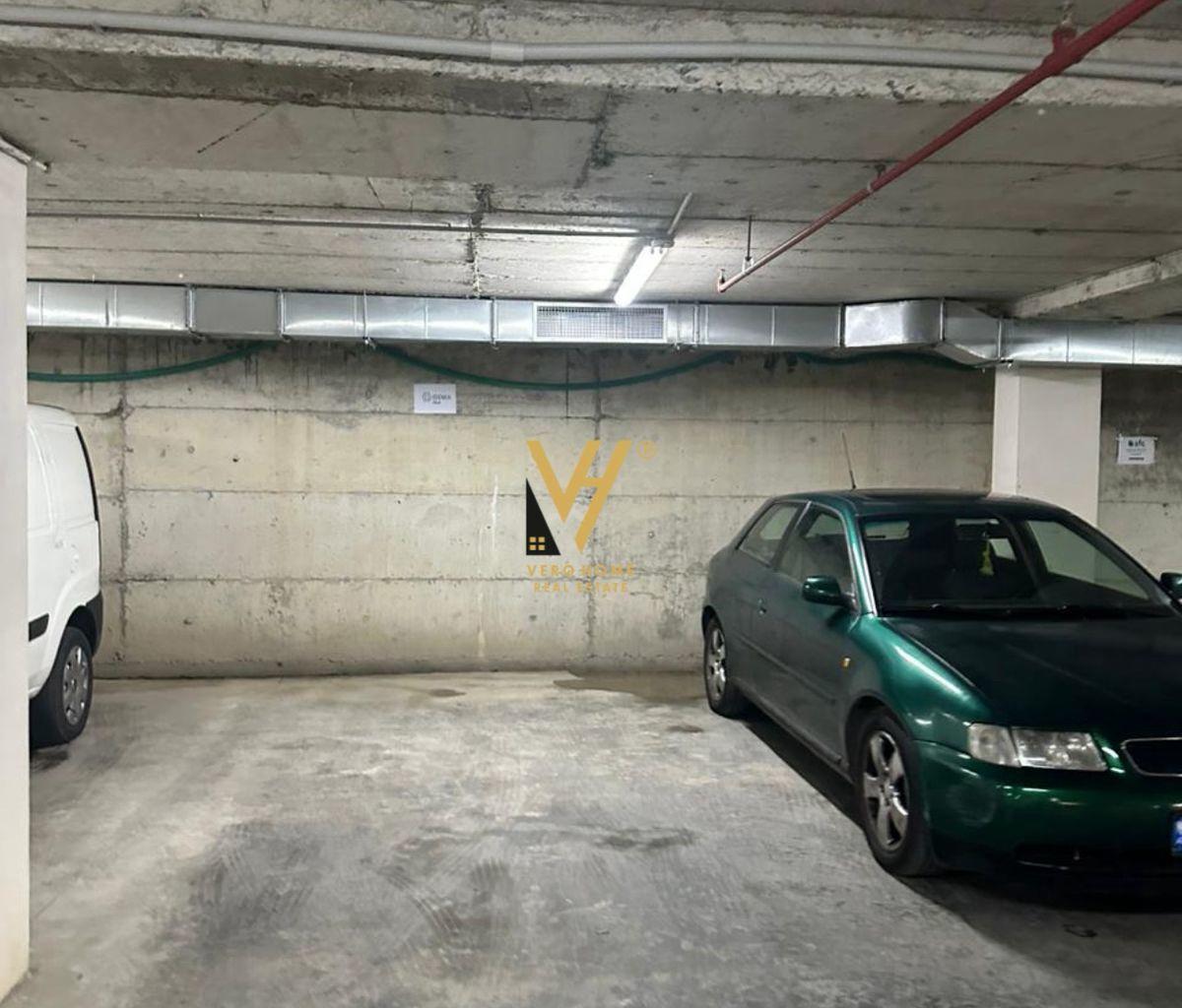 RENTAL SPACE 122 m² ON ELBASANIT STREET FOR 2,000 EURO