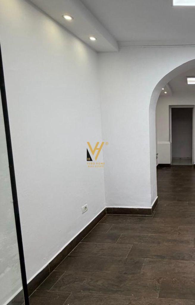 FOR RENT 45 m2 OFFICE NEAR WILLSON SQUARE 70,000 LEK