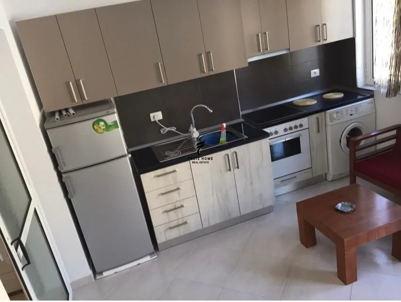 Tirana, Apartment for Rent 1+1, Floor 1, 40 m², €450 (CENTER)