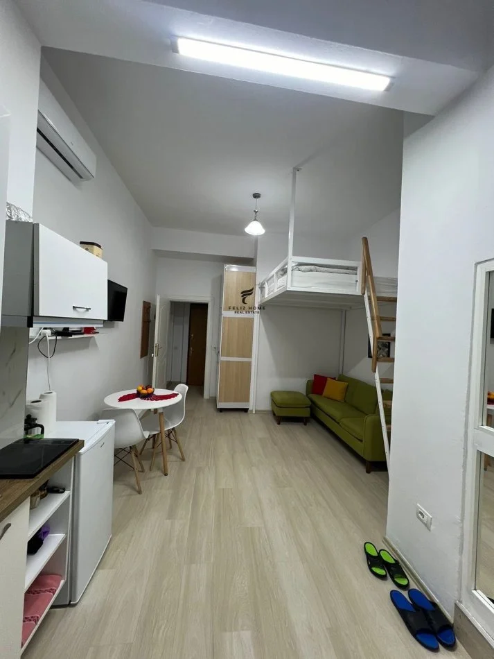 Tirana, affitto mensile di una sola stanza 1+1, Piano 2, 50 m², 600 € (SCUOLA PETRO NINI)