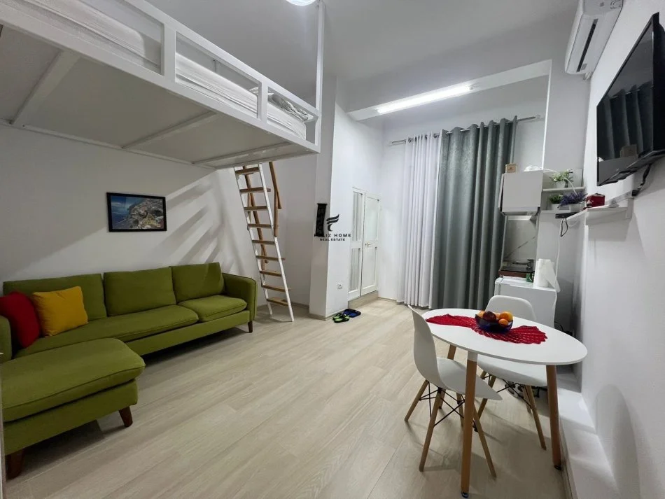 Tirana, affitto mensile di una sola stanza 1+1, Piano 2, 50 m², 600 € (SCUOLA PETRO NINI)