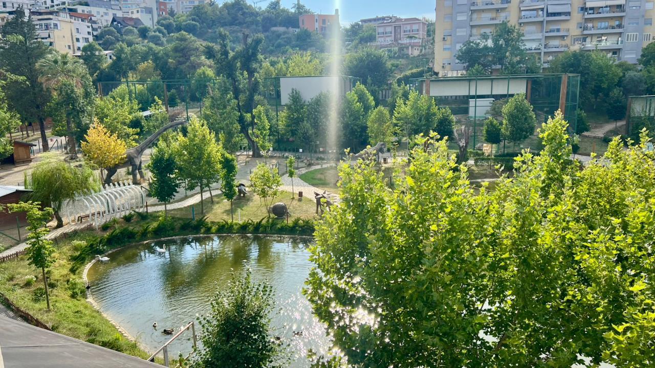 ME QERA: 2+1📍Kopshti Zologjik(Rr.Bilal Sina)-70,000Leke/Muaj