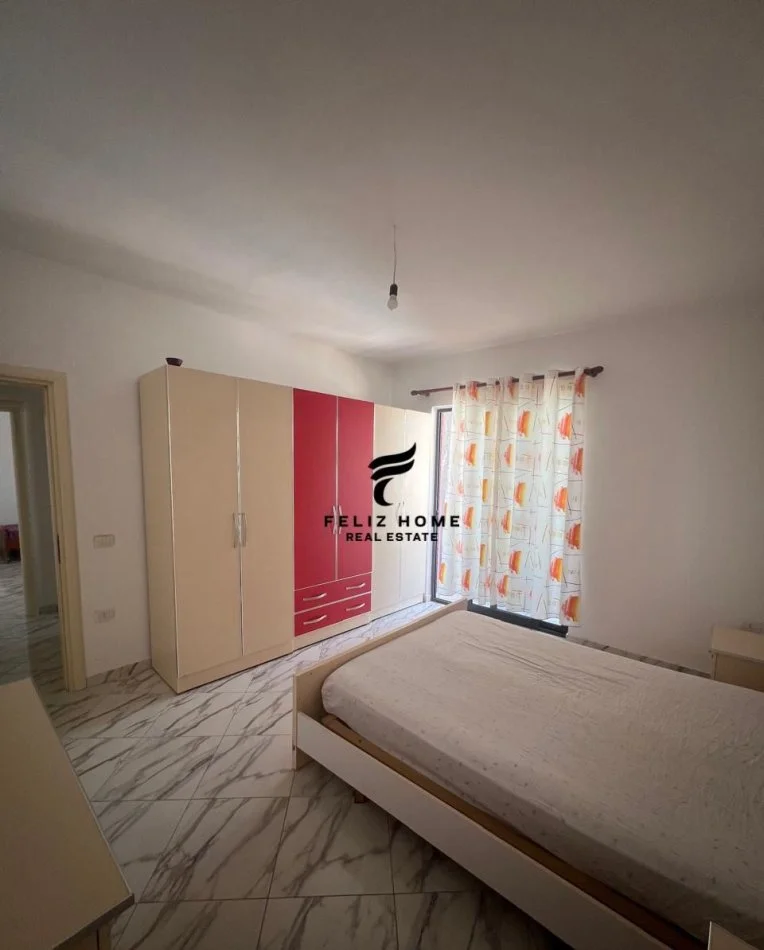 Tirane, affitto appartamento 2+1+Balcone Piano 7, 100 m² 500 € (YBESERISHT)