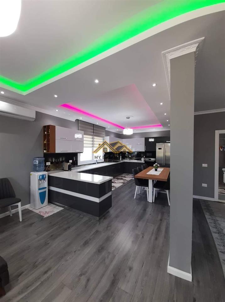 FOR SALE: SUPER VILLA WITH 2 FLOORS NEAR TREGU TE MAKINAVE IN SHENVLASH
