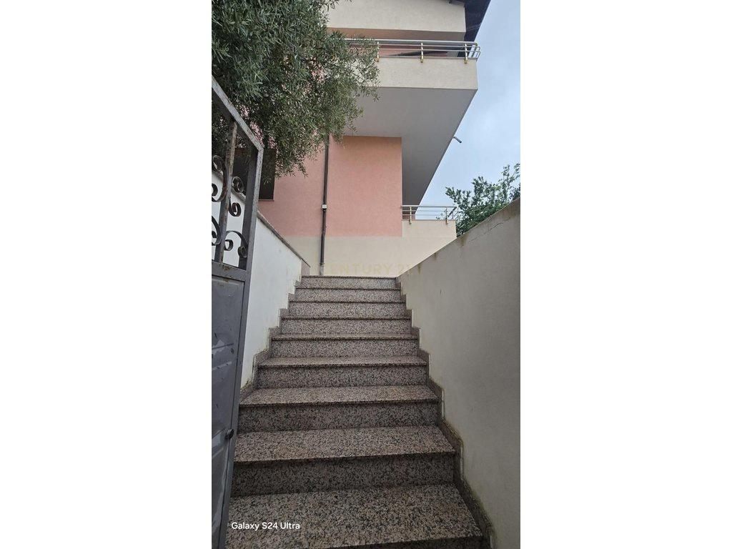 +355695265501 VENDITA VILLA NEL CENTRO DI DURRES