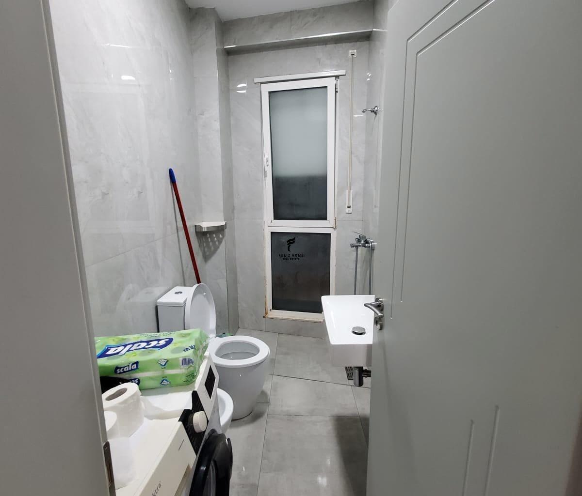APPARTAMENTO CON UNA CAMERA 1+1 COMUNE DI PARISIT 67.000 LEKE FH-7966