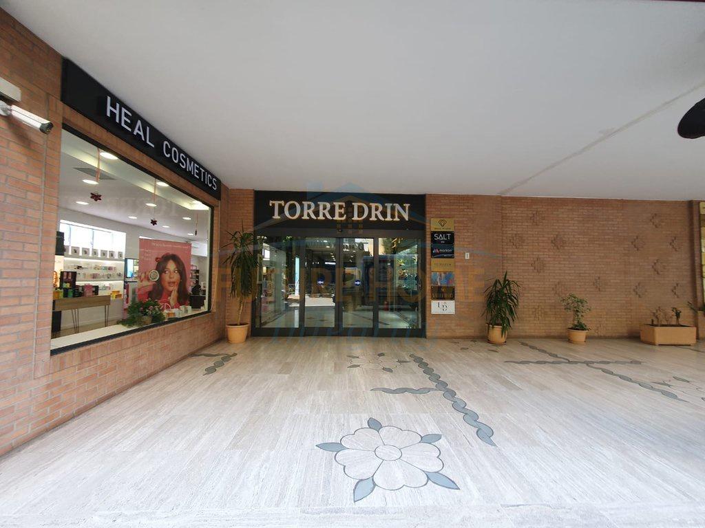 0683487469 Shitet, Ambient Biznesi, Qendër, Tiranë