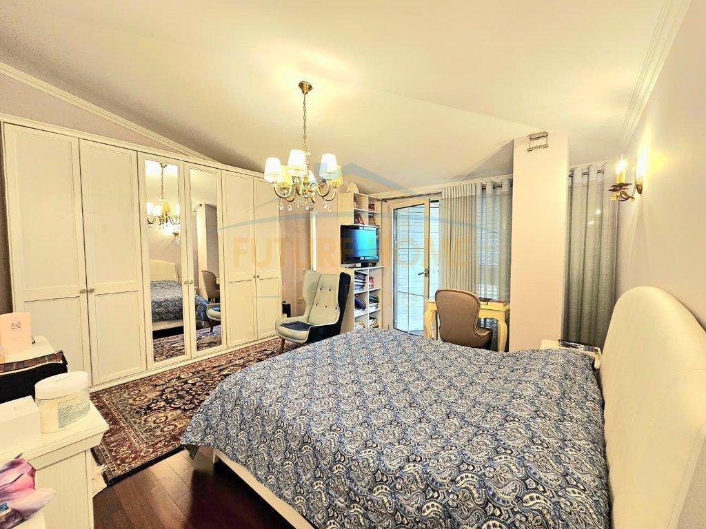 Shitet, Apartament 2+1+Parkim, Liqeni i Thatë, Tiranë.