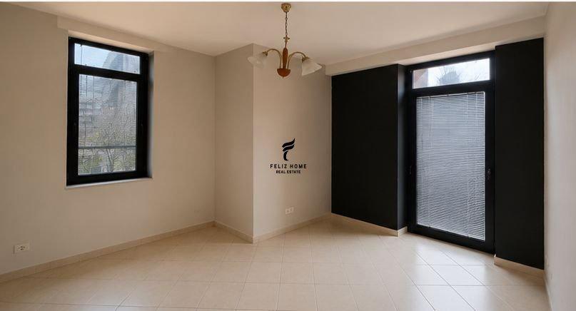 ZYRE ME QERA 107 M2 KOMUNA E PARISIT 57.000 LEKE FH-81557