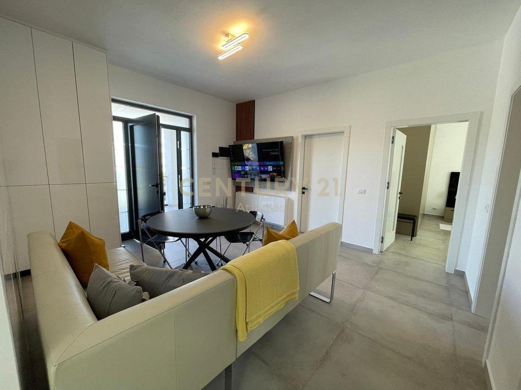 Super 3-Storey Villa for Sale on the Beach, Durrës – Near Rrota e Kuqe