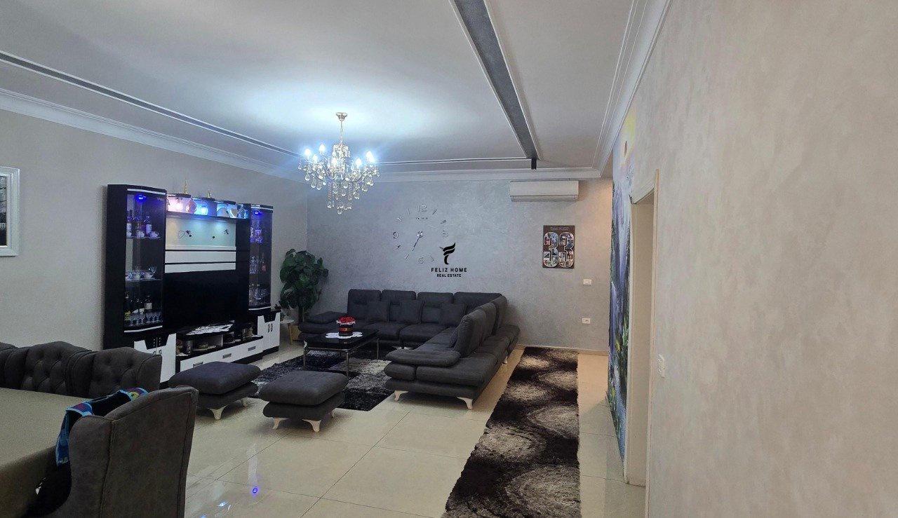 VILE LUKSOZE ME QERA 2 KATESHE TEG 1.500 EURO FH-77891