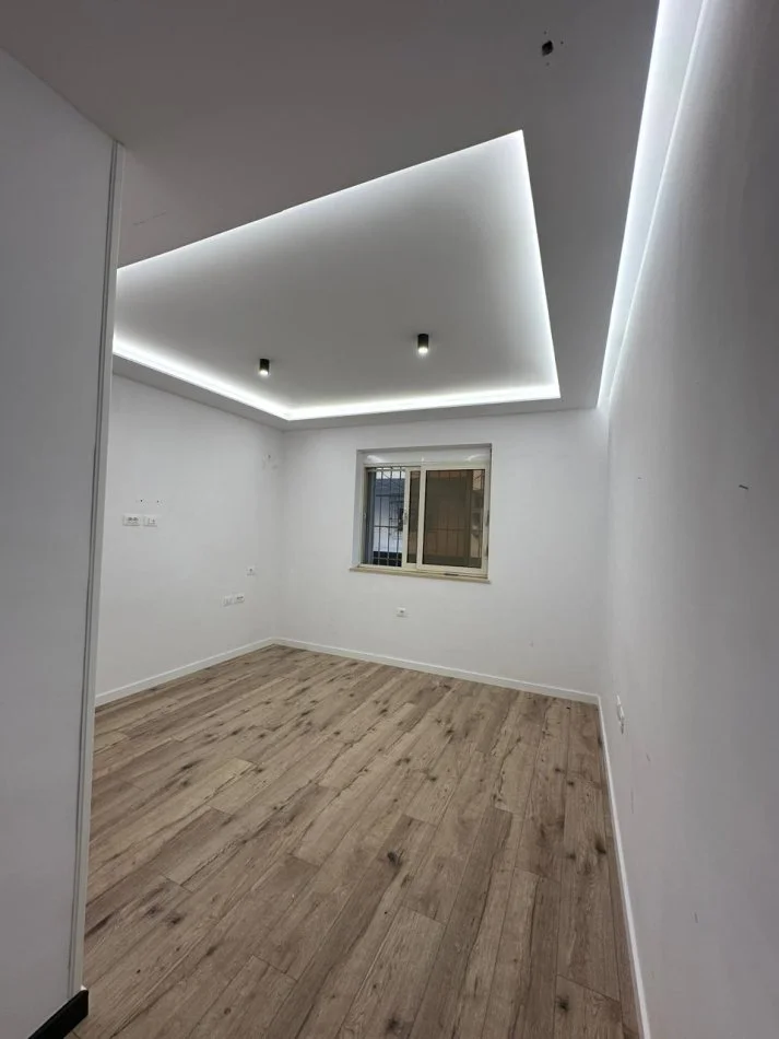 Tirane, Apartment for Sale 1+1+Balcony, Floor 1, 62 m², €158,000 (BLOCK)