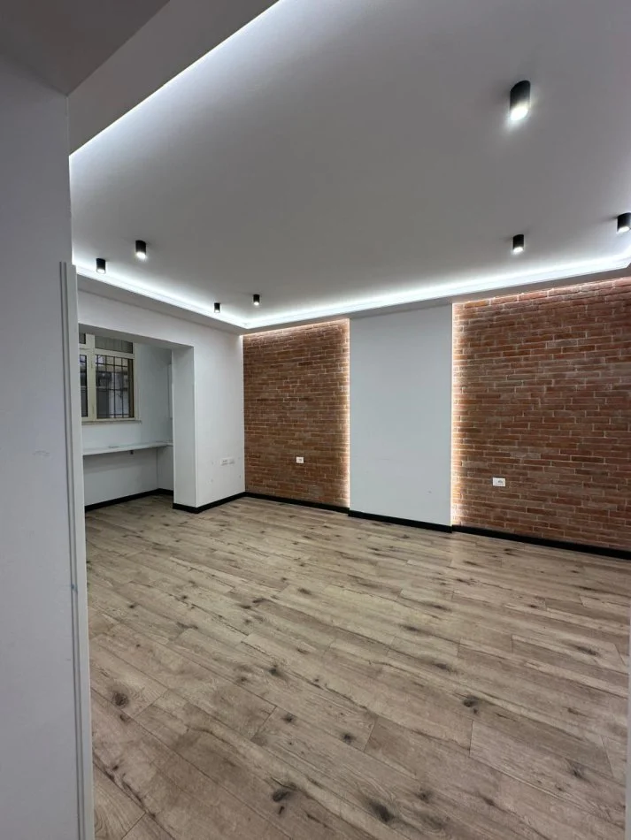 Tirane, Apartment for Sale 1+1+Balcony, Floor 1, 62 m², €158,000 (BLOCK)