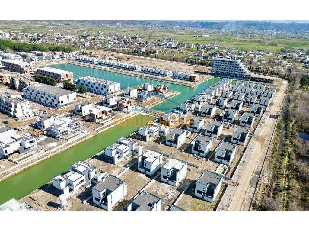 Shitet, Vilë, Turquoise Marina, Hamallaj, Durrës.