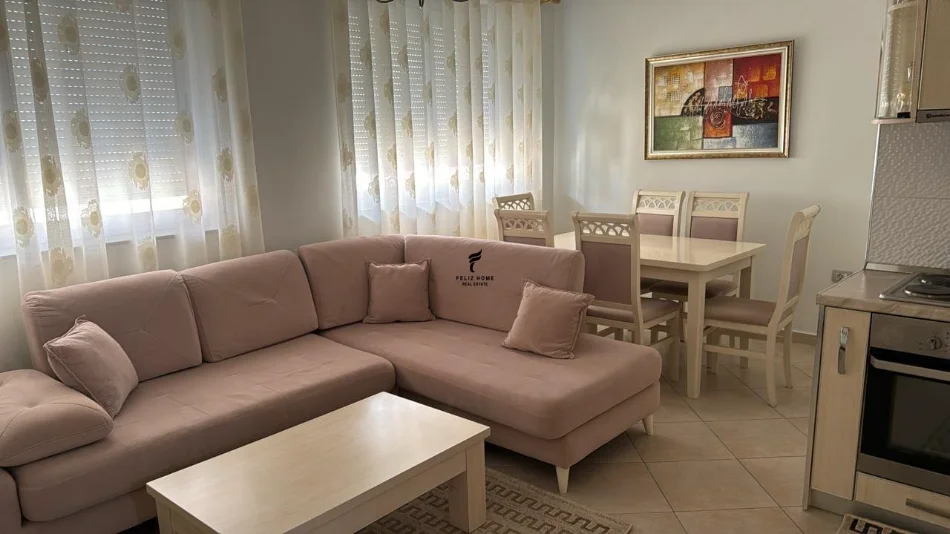 Tirane, jepet me qera apartament 2+1 Kati 5, 99 m² 600 € (DON BOSKO)