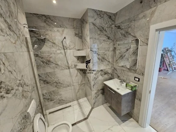 Tirane, affitto appartamento 2+1 Piano 3, 88 m² 850 € (21 DICEMBRE)
