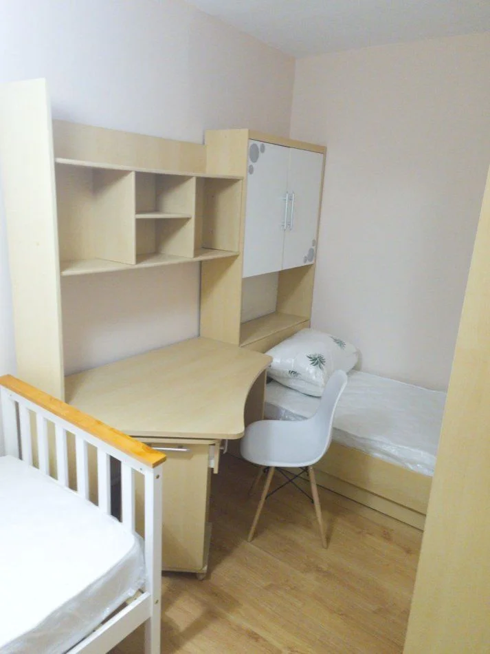 Tirane, affitto appartamento 2+1+Balcone Piano 2, 81 m² 650 € (FUSHA E AVIACIONIT)