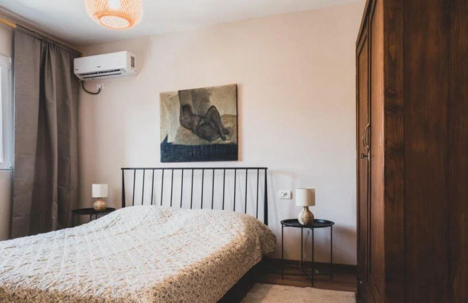 Tirano, affitto mensile appartamento 1+1 Piano 4, 60 m² 650 € (CENTRO)
