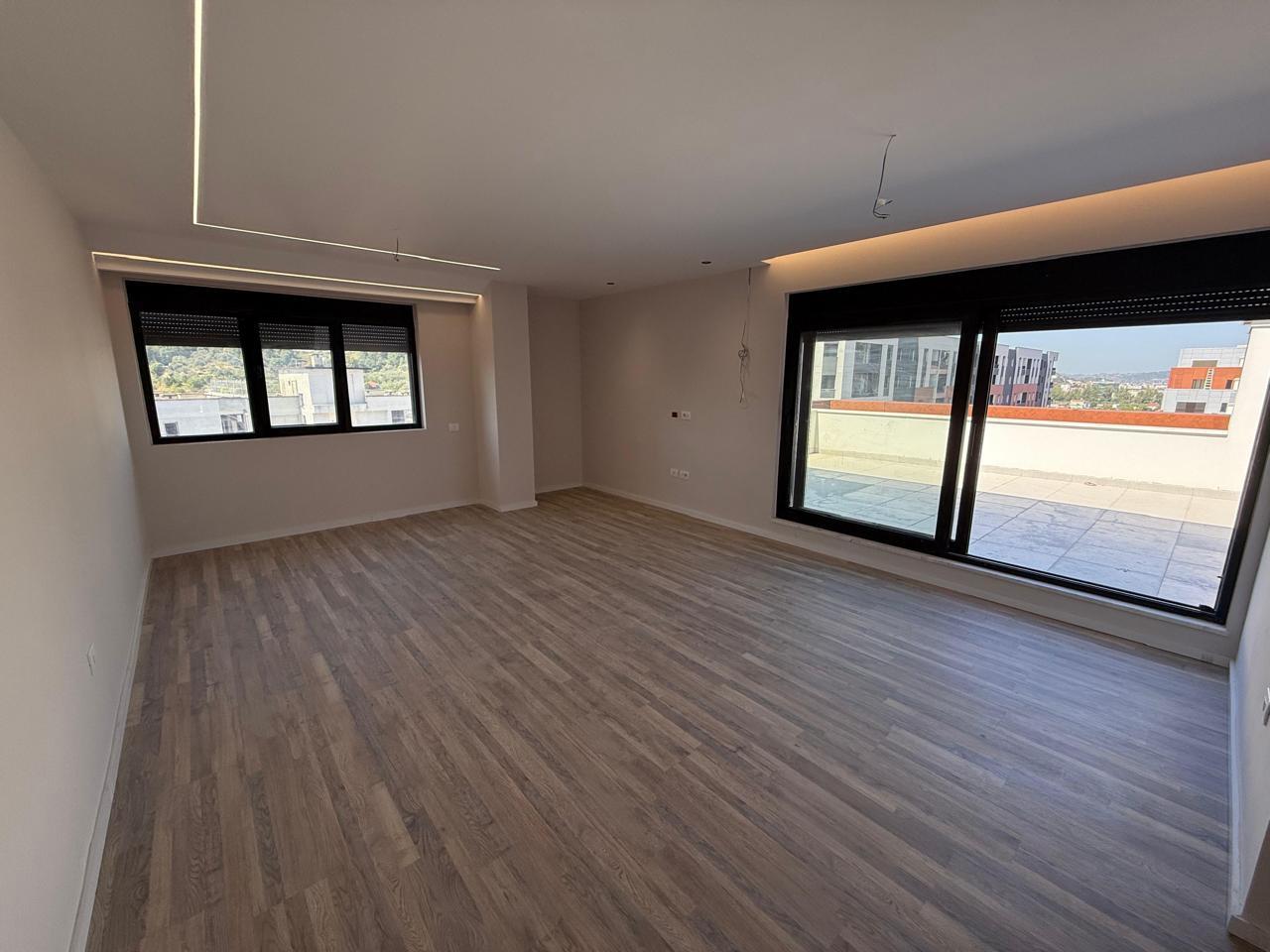 OFFICE SPACE FOR RENT AT URBAN GATE ASTIR 3+1+2+3 PARKING SPACES