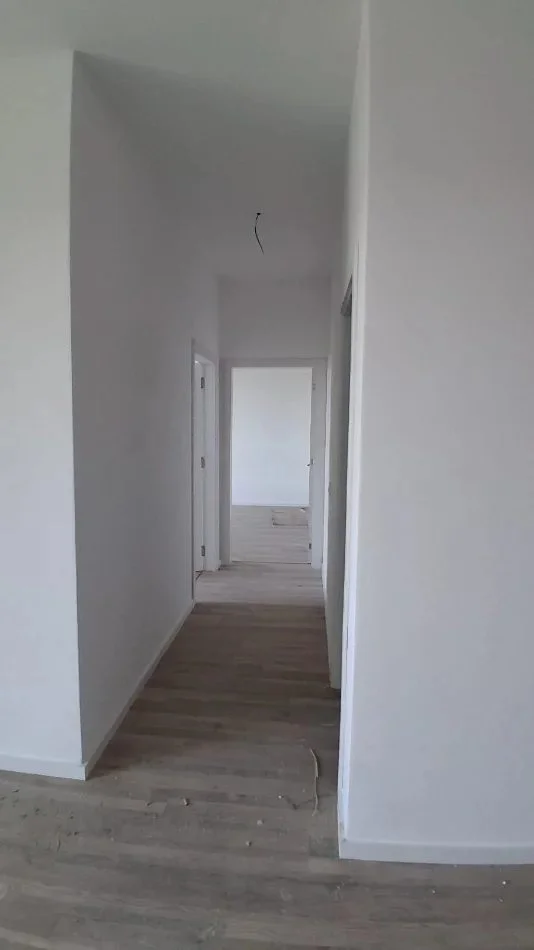Tirane, Apartment 2+1 for Rent, 5th Floor, 99 m², 500 € (Rruga 5 Maji)