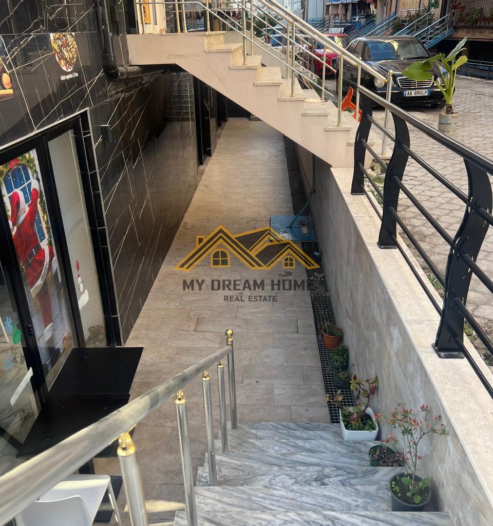 FOR SALE BUSINESS UNIT ON THE BEACH NEAR PELIKANI DURRES!