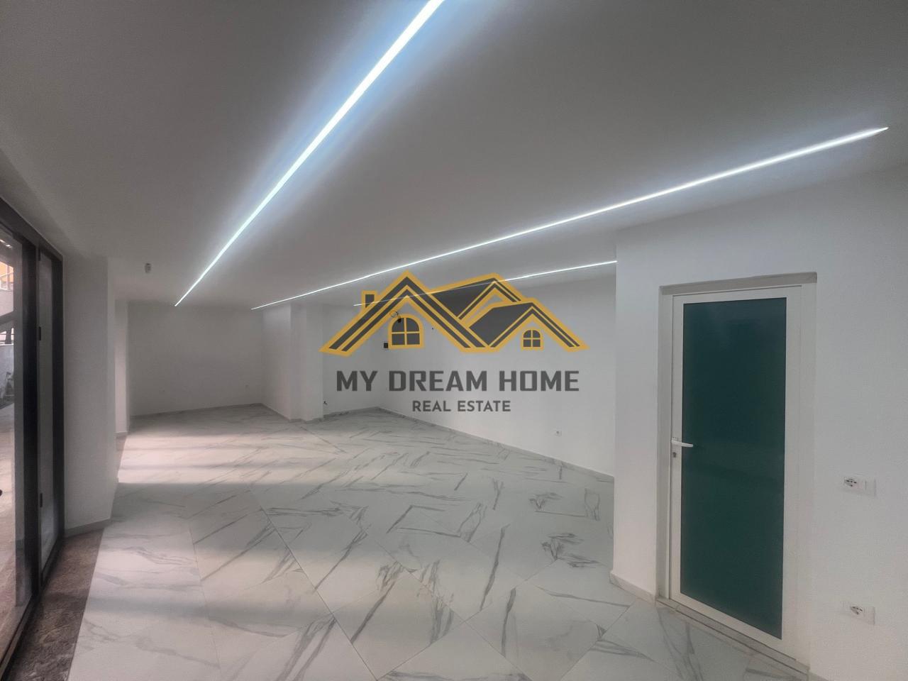 FOR SALE BUSINESS UNIT ON THE BEACH NEAR PELIKANI DURRES!