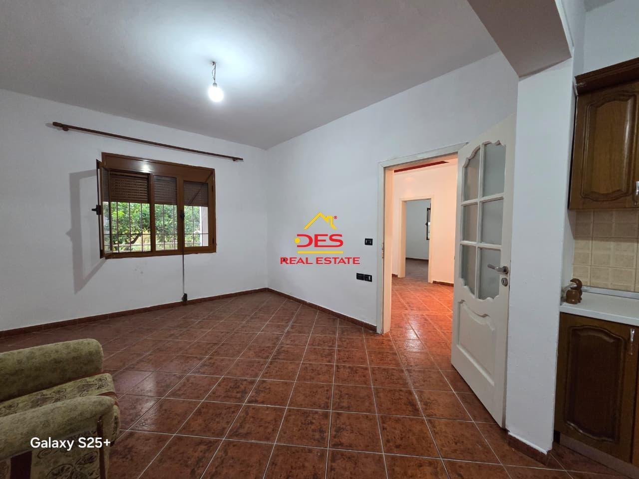 PRIVATE HOUSE FOR SALE + BUSINESS PREMISES AT TULLAVE FACTORY