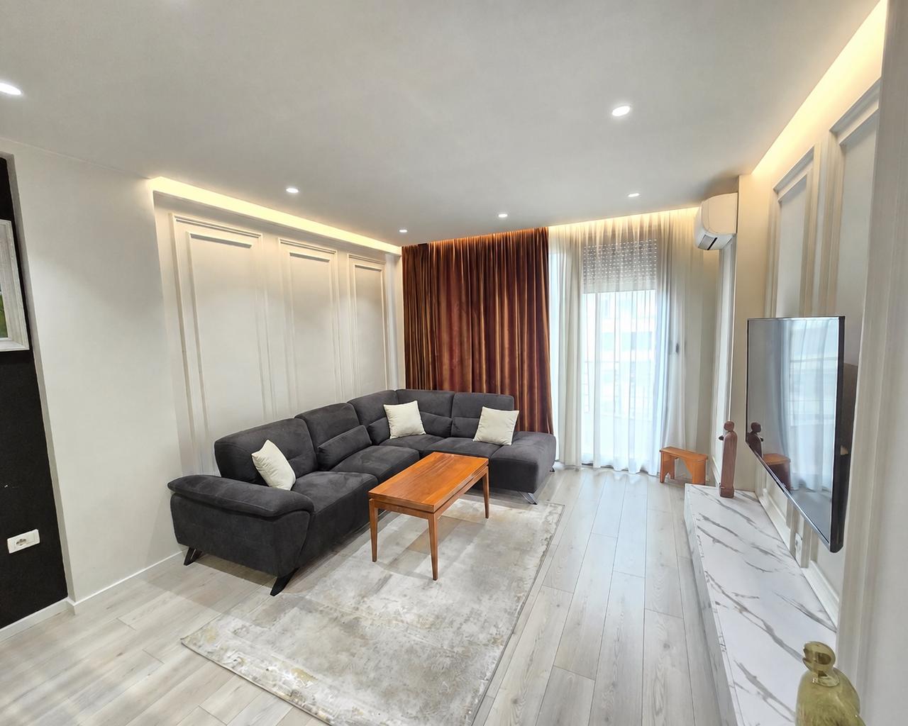 Jepet me qera apartament 1+1 ne Astir!