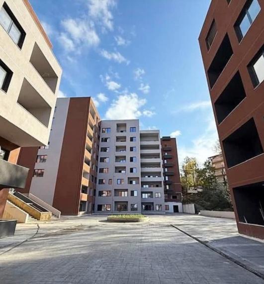 Apartment for Sale 3+1+2 at Xheluks Residence on Rruga e Elbasanit