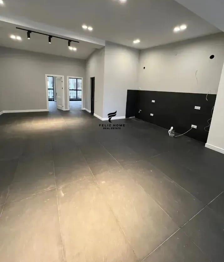 SHITET DYQAN 100 M2 21 DHJETORI 285.000 EURO