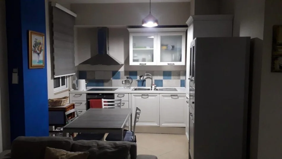 Tirane, shitet apartament 1+1+Ballkon Kati 3, 62 m² 140.000 € (BRRYL)